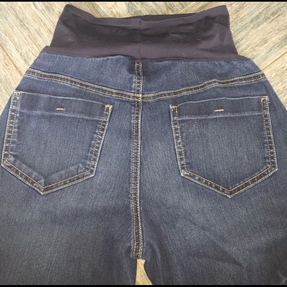 Old navy maternity skinny jeans smooth panel